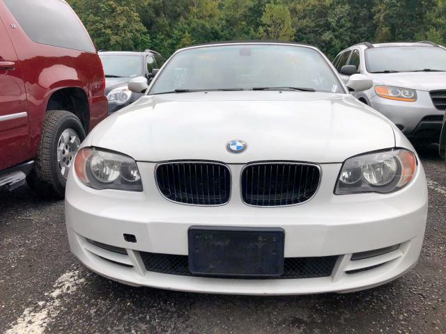 WBAUN13598VH80417 - 2008 BMW 128 I WHITE photo 7