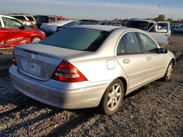 WDBRF81J33F436546 - 2003 MERCEDES-BENZ C 240 4MAT SILVER photo 4