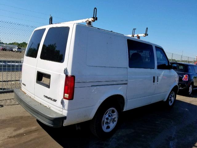 1GCDM19X55B116544 - 2005 CHEVROLET ASTRO WHITE photo 4