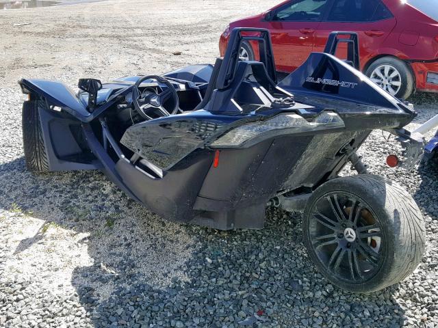 57XAASFA6J8127391 - 2018 POLARIS SLINGSHOT BLACK photo 3