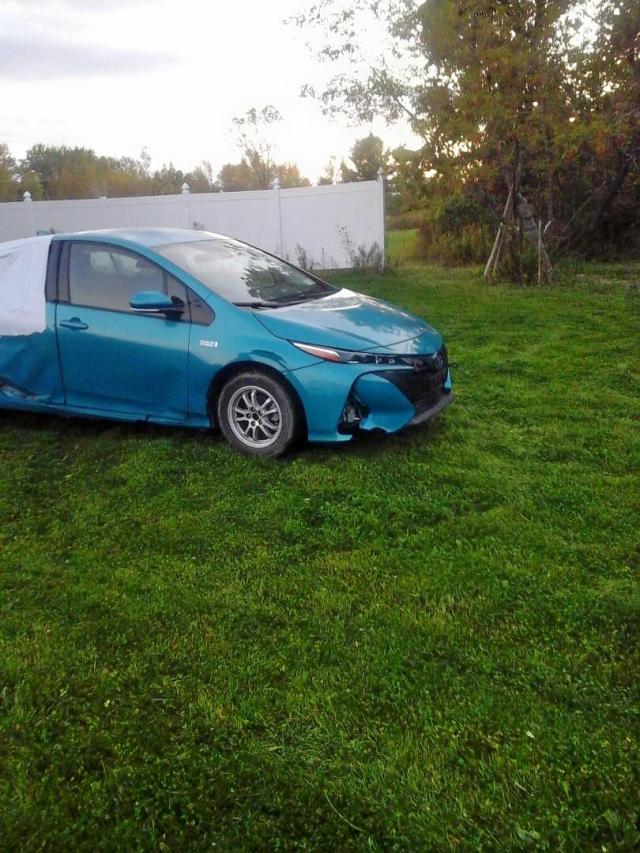 JTDKARFP2H3039116 - 2017 TOYOTA PRIUS PRIM 蓝色 照片 1