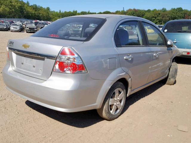 KL1TD56E19B404841 - 2009 CHEVROLET AVEO LS SILVER photo 4