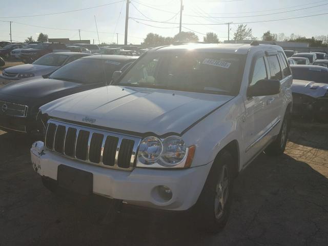 1J8HR58P37C605090 - 2007 JEEP GRAND CHER WHITE photo 2