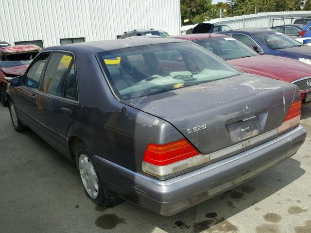 WDBGA33EXSA281093 - 1995 MERCEDES-BENZ S 320 GRAY photo 3