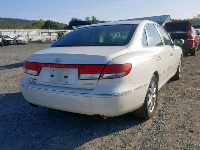 KMHFC46F87A162592 - 2007 HYUNDAI AZERA SE WHITE photo 4