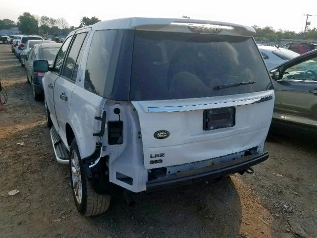 SALFR2BN0BH243809 - 2011 LAND ROVER LR2 HSE WHITE photo 3