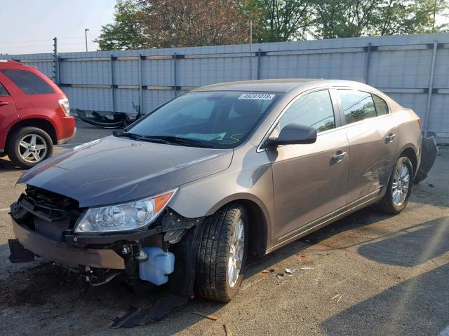 1G4GB5EG5AF220661 - 2010 BUICK LACROSSE C BROWN photo 2