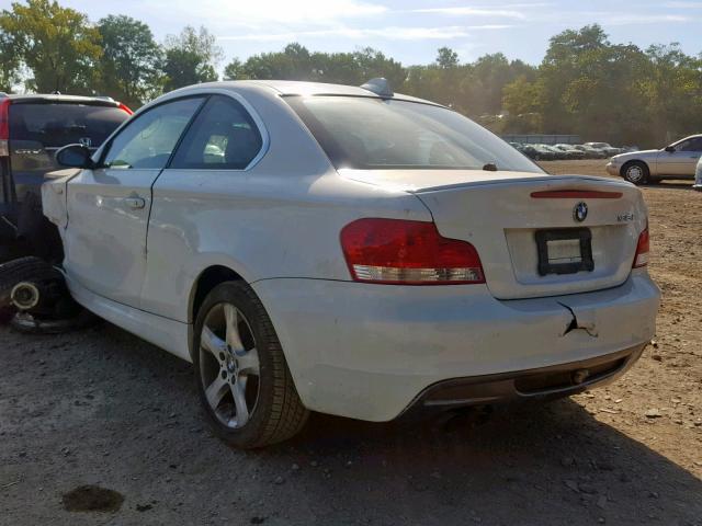 WBAUC73528VF25522 - 2008 BMW 135 I WHITE photo 3