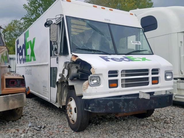 4UZAARBW26CW00481 - 2006 FREIGHTLINER CHASSIS M WHITE photo 1