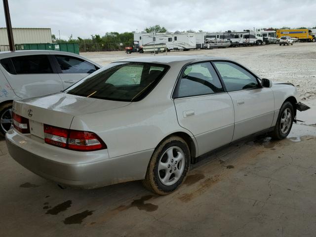 JT8BF28G5Y5075472 - 2000 LEXUS ES 300 WHITE photo 4