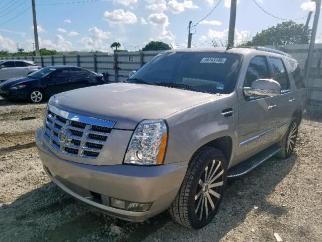 1GYEC63868R215174 - 2008 CADILLAC ESCALADE L SILVER photo 2