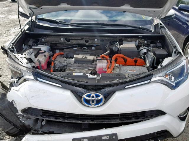 JTMRJREV4GD028268 - 2016 TOYOTA RAV4 HV XL WHITE photo 7