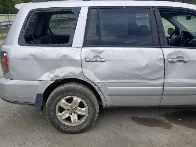 5FNYF18288B036187 - 2008 HONDA PILOT VP SILVER photo 9