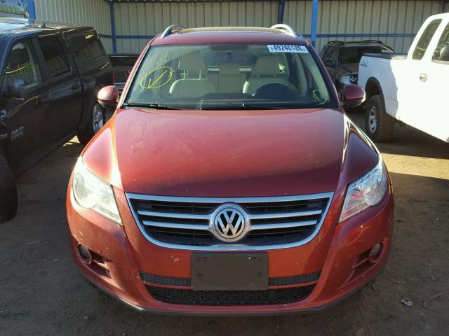 WVGBV7AX4AW002214 - 2010 VOLKSWAGEN TIGUAN SE RED photo 9