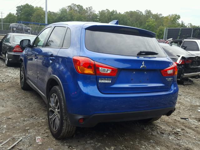 JA4AP3AU0HZ021628 - 2017 MITSUBISHI OUTLANDER BLUE photo 3