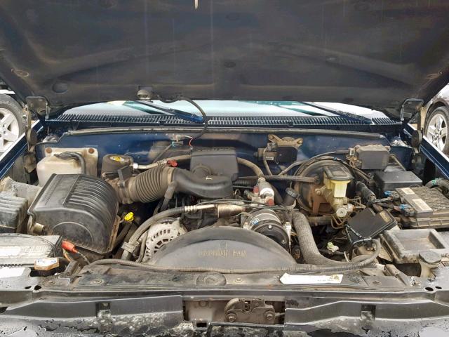 1GTEC19R6WE549749 - 1998 GMC SIERRA C15 BLUE photo 7