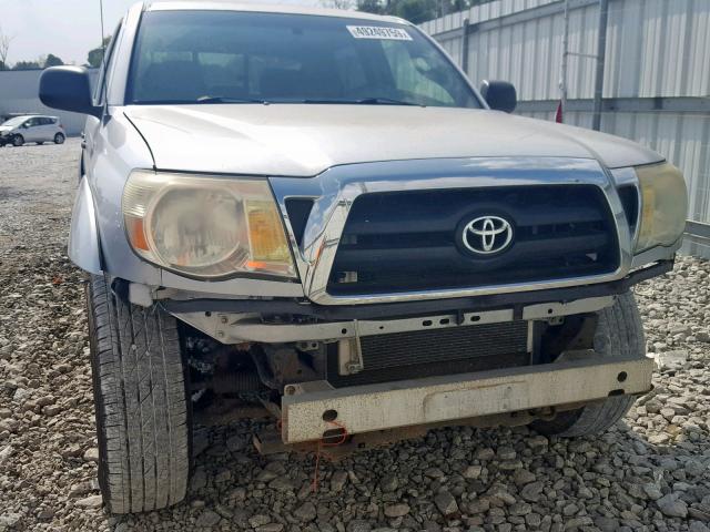 5TELU42N35Z097431 - 2005 TOYOTA TACOMA DOU SILVER photo 9