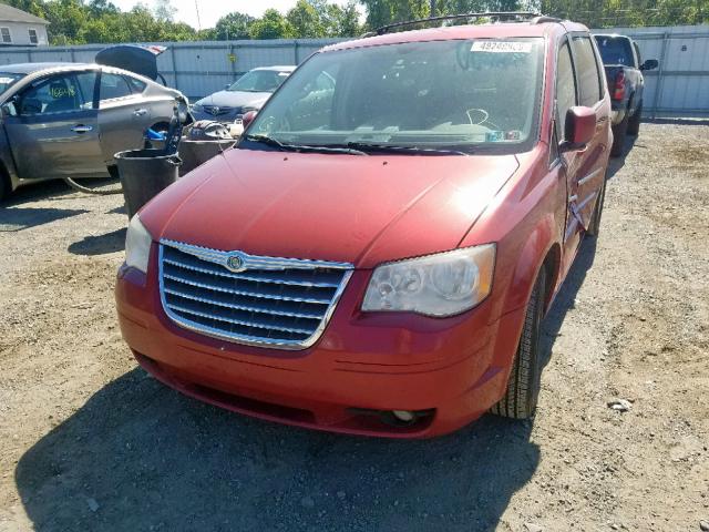 2A8HR54159R618614 - 2009 CHRYSLER TOWN & COU RED photo 2