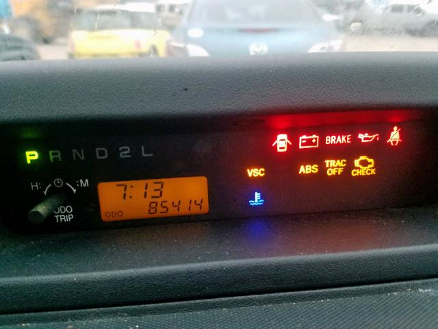 JTLKT324340167965 - 2004 TOYOTA SCION XB 白色 照片 8