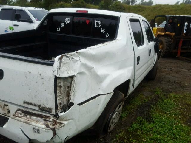 2HJYK16278H520548 - 2008 HONDA RIDGELINE WHITE photo 4