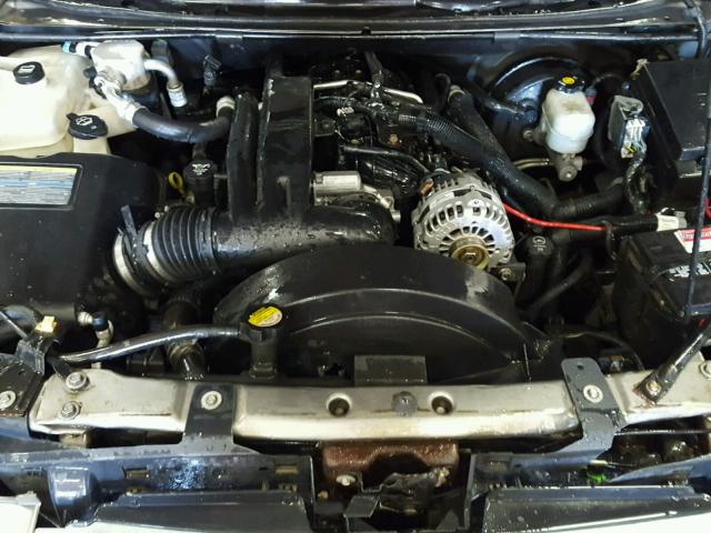 1GKET66MX66161637 - 2006 GMC ENVOY DENA GRAY photo 7