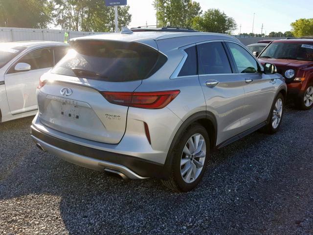 3PCAJ5M31KF113611 - 2019 INFINITI QX50 ESSEN SILVER photo 4