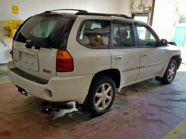 1GKDT13S382119192 - 2008 GMC ENVOY WHITE photo 4