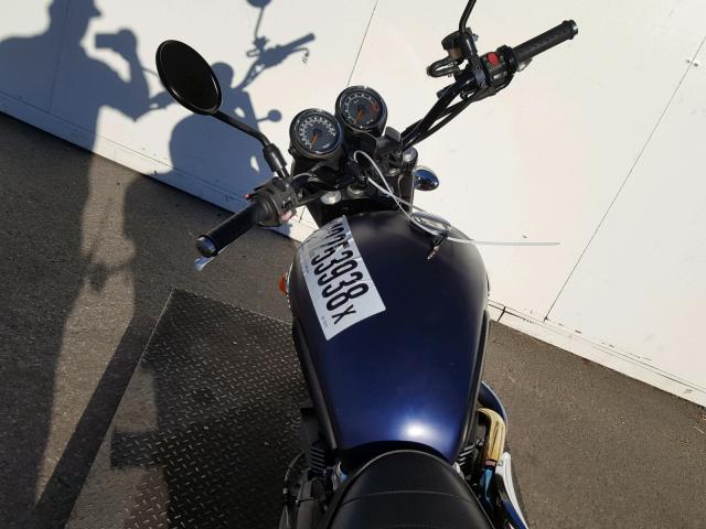 SMT925RN1ET638133 - 2014 TRIUMPH MOTORCYCLE SCRAMBLER BLUE photo 5