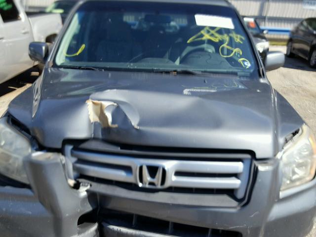 5FNYF282X8B023575 - 2008 HONDA PILOT VP GRAY photo 7