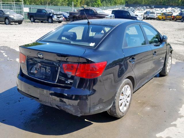 KNAFU4A27D5707365 - 2013 KIA FORTE EX BLACK photo 4