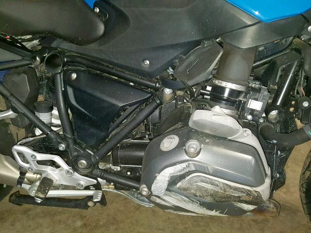 WB10A1409FZ196759 - 2015 BMW R1200 R BLUE photo 7