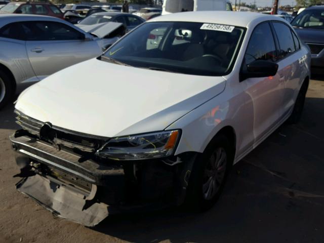 3VW2K7AJ7CM465649 - 2012 VOLKSWAGEN JETTA BASE WHITE photo 2