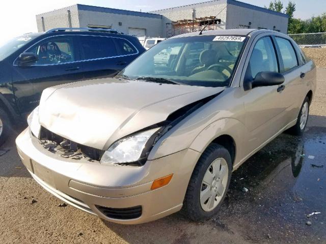 1FAHP34N57W143318 - 2007 FORD FOCUS ZX4 TAN photo 2