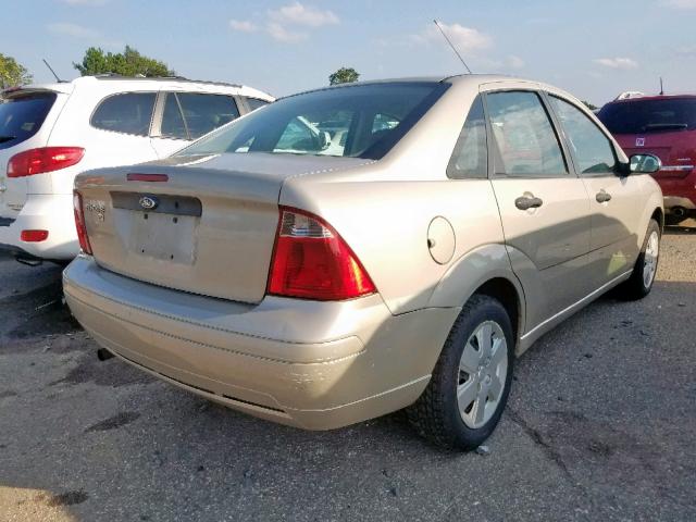 1FAHP34N57W143318 - 2007 FORD FOCUS ZX4 TAN photo 4