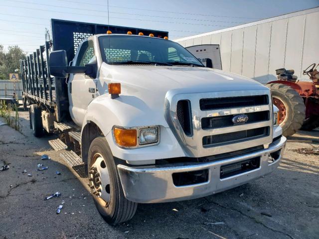 3FRNF6HD5DV038693 - 2013 FORD F650 SUPER WHITE photo 1