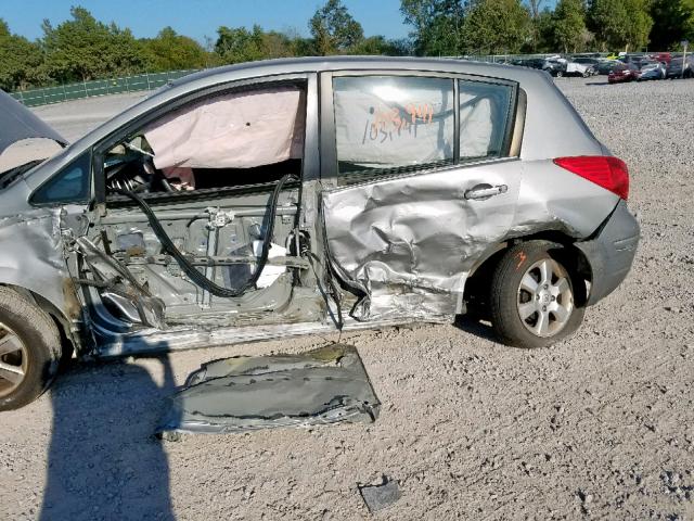 3N1BC1CP8CK251427 - 2012 NISSAN VERSA S SILVER photo 9