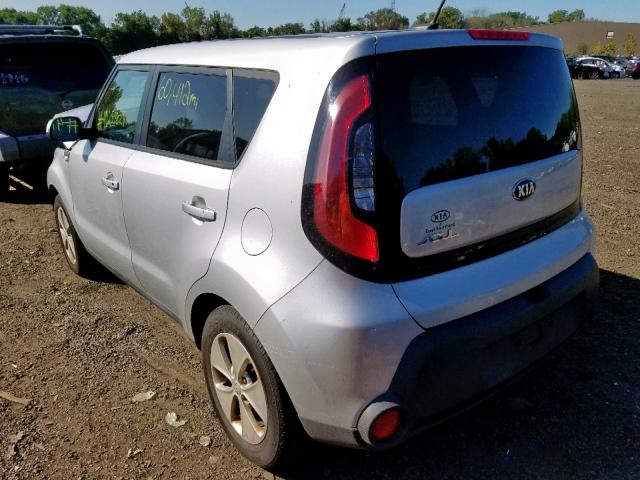 KNDJN2A21E7720617 - 2014 KIA SOUL SILVER photo 3