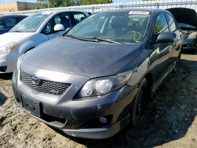 2T1BE40E69C001864 - 2009 TOYOTA COROLLA XR GRAY photo 2