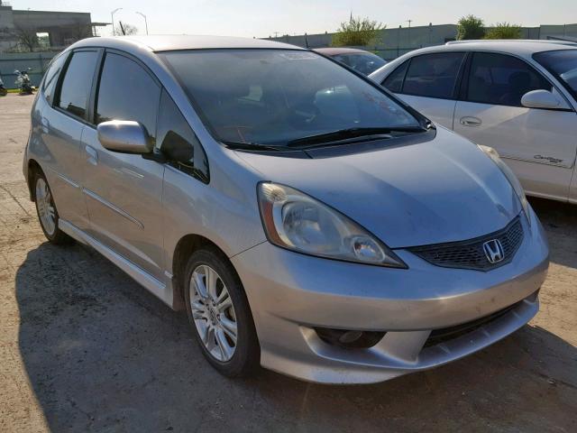 JHMGE8H58BC016980 - 2011 HONDA FIT SPORT SILVER photo 1