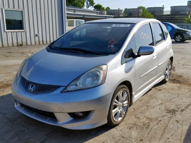 JHMGE8H58BC016980 - 2011 HONDA FIT SPORT SILVER photo 2