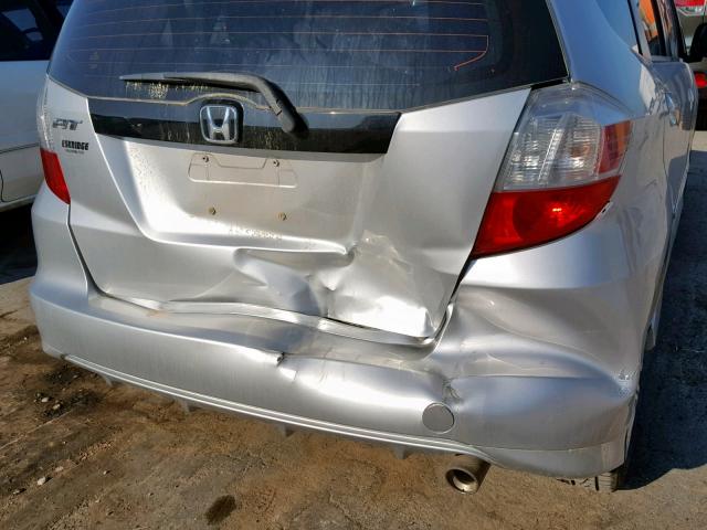 JHMGE8H58BC016980 - 2011 HONDA FIT SPORT SILVER photo 9