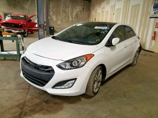 KMHD35LE8DU105599 - 2013 HYUNDAI ELANTRA GT WHITE photo 2