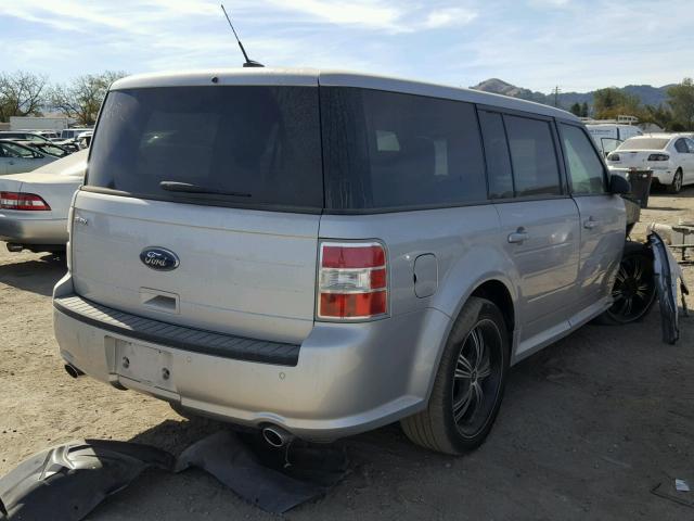 2FMGK5B8XEBD22249 - 2014 FORD FLEX SE SILVER photo 4