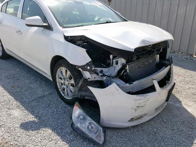 1G4GB5EG0AF110990 - 2010 BUICK LACROSSE C WHITE photo 9