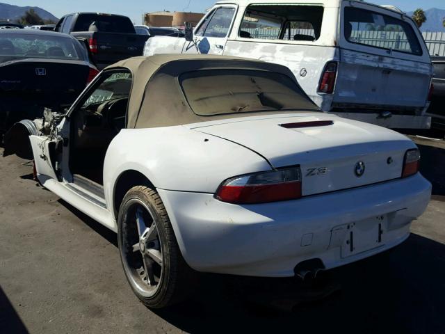 4USCJ3324WLB62307 - 1998 BMW Z3 2.8 WHITE photo 3