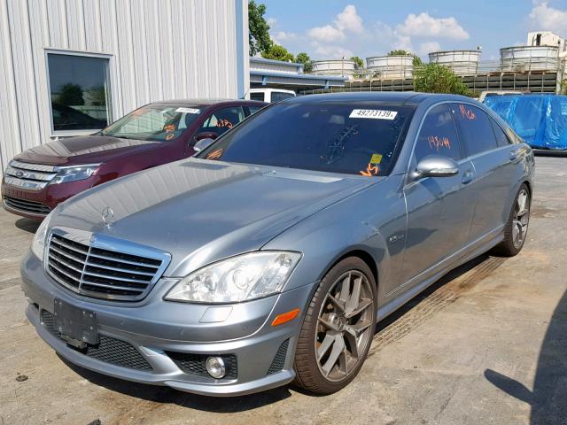 WDDNG77X88A152150 - 2008 MERCEDES-BENZ S 63 AMG GRAY photo 2