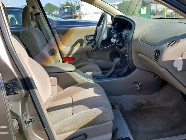 1G2WK52J52F275455 - 2002 PONTIAC GRAND PRIX GRAY photo 5