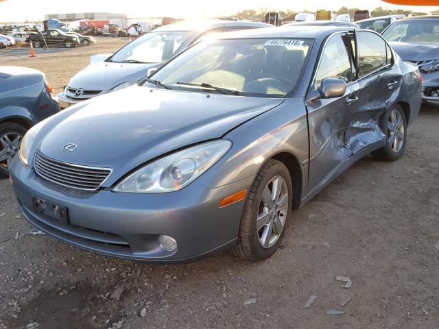 JTHBA30G055094930 - 2005 LEXUS ES 330 GREEN photo 2