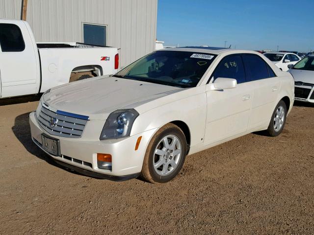 1G6DP577660147433 - 2006 CADILLAC CTS HI FEA WHITE photo 2