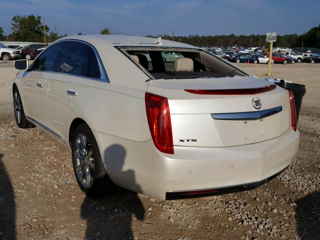 2G61N5S34D9229208 - 2013 CADILLAC XTS WHITE photo 3